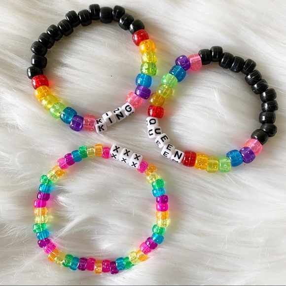 Hand Crafted Jewelry - KANDI 👽  KING QUEEN XXX